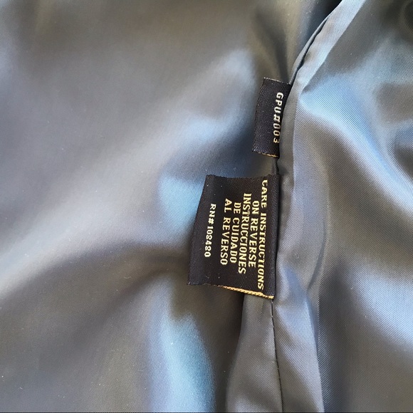 Levi’s button down jacket - Picture 8 of 8